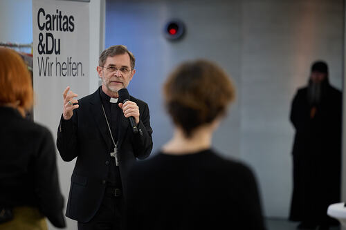 Caritas - Er?ffnung Kirchenschiff / Johannes Hloch
